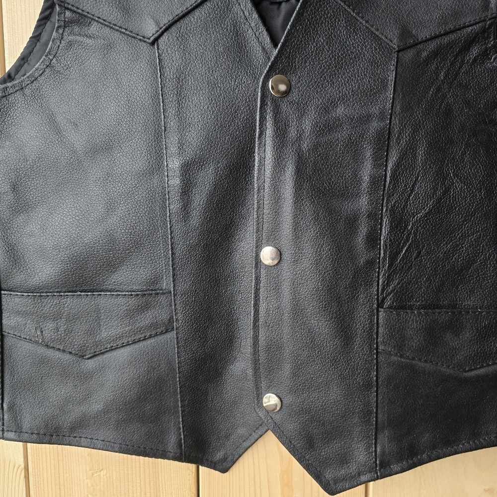 Boutique Of Leathers Black Leather V Neck Vest Boys Size 14 NWT - Picture 3 of 10